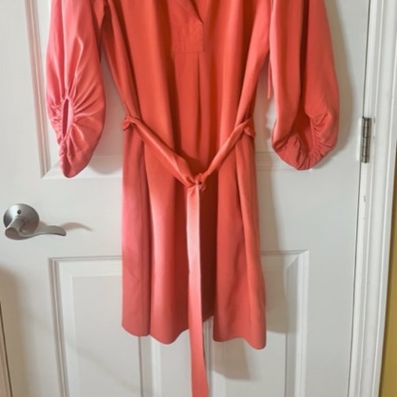 DIANE VON FURSTENBERG: WOMENS FASHION DRESS-SIZE 8 - Picture 3 of 3